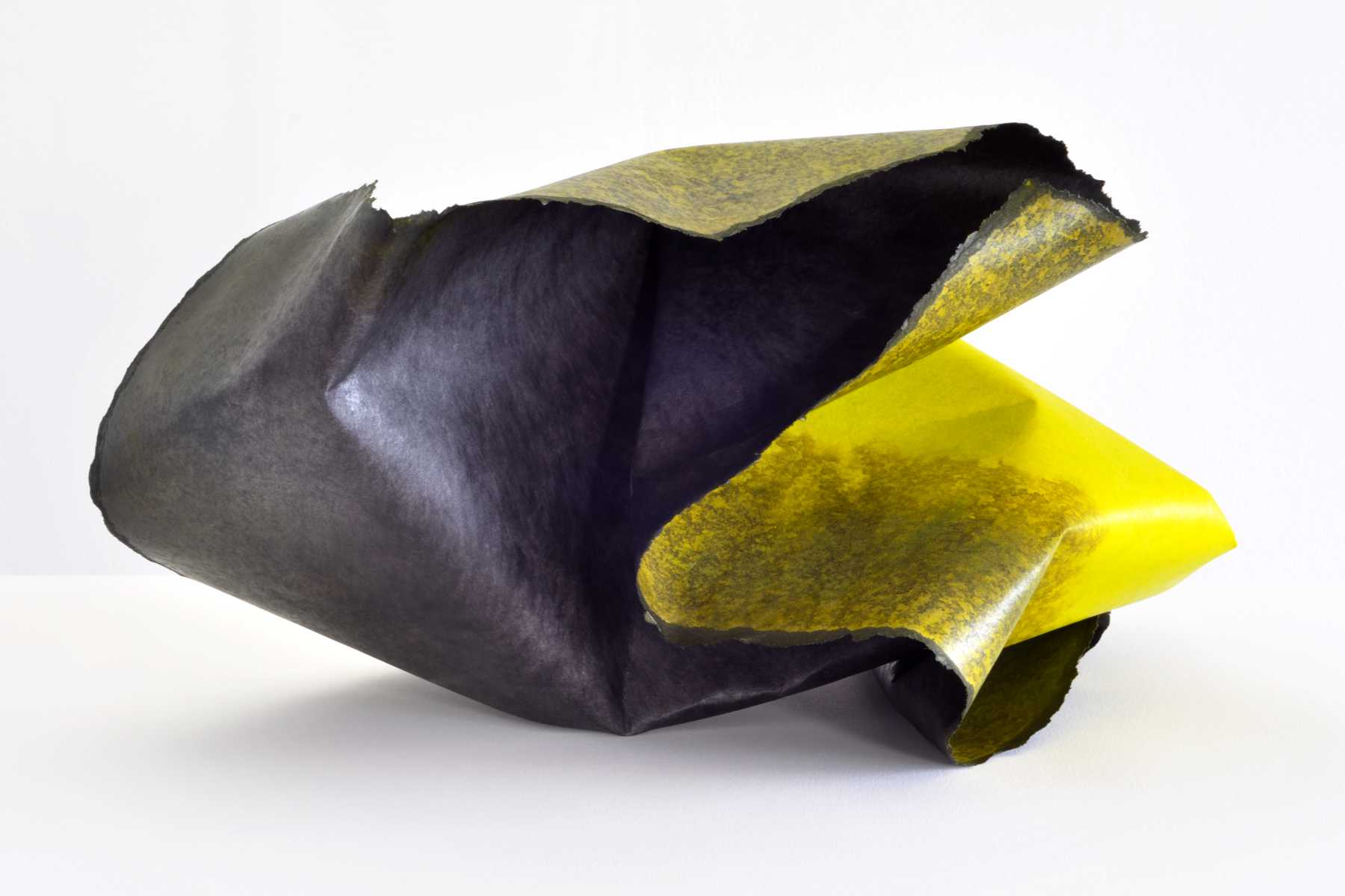  „Rider #1“, Mixed Media, Papier, 25 x 55 x 40 cm 